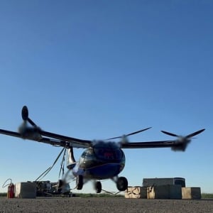 米国の“空飛ぶ車”、飛行試験で安定した空中停止に成功。事例からみるエアモビリティの動向