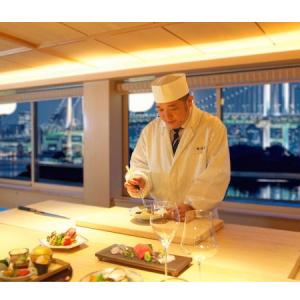 【東京都中央区】カウンター懐石屋形船「あかね」に注目。懐石料理と東京湾の夜景を楽しもう
