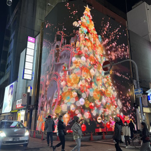 【大阪府大阪市】宗右衛門町の『MONSTER 3D VISION OSAKA』、クリスマスバージョンの映像を放映中！
