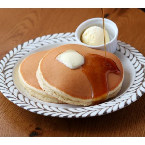 【愛媛県松山市】「道後はいから薄餅店」のパンケーキ全メニューが、はだか麦粉100％へリニューアル