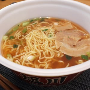 セイコーマートで見つけた「旭川醤油ラーメン」がウマい！ ヤマダイ製造の本格ノンフライ麺