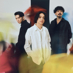 Omoinotake、ドラマ『Eye Love You』の主題歌「幾億光年」MV完成&プレミア公開決定