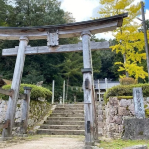 【島根県安来市】比婆山久米神社、イザナミノミコトが眠る奥宮・御神陵石瑞垣の修繕のためクラファン実施