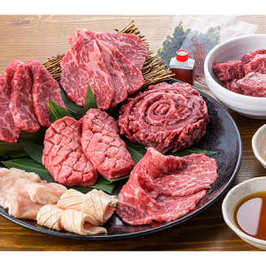 大決算セール開催中！ 人気焼肉店「赤身焼肉のカリスマ ⽜恋」のおうち焼肉セット