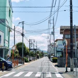 【茨城県旧協和町(筑西市)】落ち着いた「和」のまちなみを歩こう。小さな商店街を抜けて、JR水戸線の新治駅へ