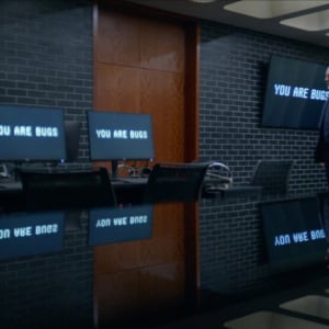 NetflixのSFドラマ『三体』の「You Are Bugs」メッセージが世界各地に出現