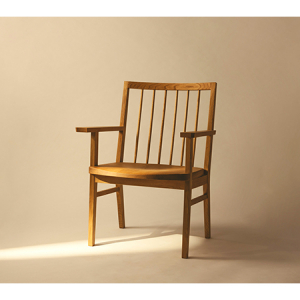 見過ごされてきた木材で作る家具。オホーツクで生まれた「BEFORE VINTAGE FURNITURE」