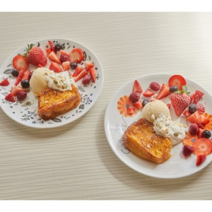【神奈川県藤沢市】アメリカの食器ブランド「コレール」の新柄発売を記念し、コラボフレンチトースト登場