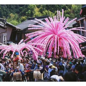 【岐阜県美濃市】春の祭礼「美濃まつり」開催！今年は花みこしの総練り・美濃流し仁輪加コンクールも