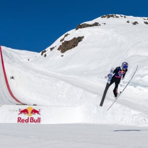 小林陵侑がスキージャンプ飛距離291メートルの世界新記録を樹立