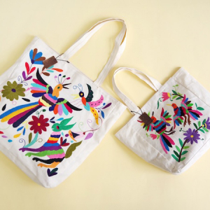 伝統的なオトミ刺繍で作った、ぬくもりを感じるデザインのトートバッグが新発売！