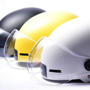 撮影や通話も可能、アクティビティを楽しめる機能を搭載した進化型ヘルメットが新発売！