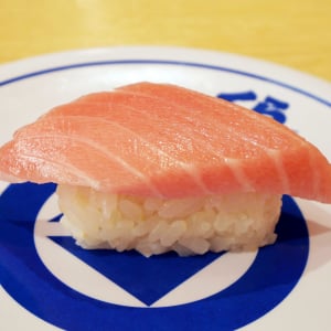 くら寿司「ふり塩熟成まぐろフェア」開催決定！ これウマイまぐろだよ！ まぐろ食べよう！