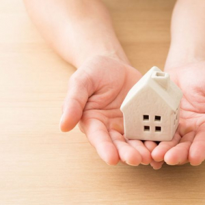 住宅購入検討者の4割近くが将来的な売却や賃貸を検討！柔軟に住み替えるスタイルが広がるか？
