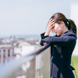 他人を優先してばかりで心が疲れた人に染み込む「昭和の賢人」の言葉