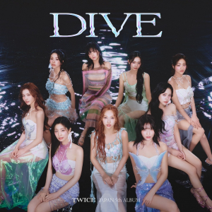 TWICE、日本AL『DIVE』J写で水の女神に変身