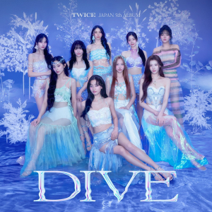 TWICE、幻想的な水や光の中で輝く『DIVE』ジャケット公開