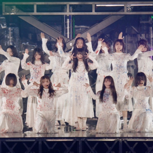 櫻坂46、東京ドーム公演で披露した最新曲「自業自得」ライブ映像を期間限定公開