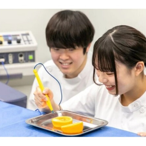 【愛知県名古屋市】小中学生を対象とした医療機器体験イベント、東海医療科学専門学校にて開催