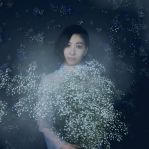 坂本真綾、新曲「nina」が『星降る王国のニナ』OPテーマに決定