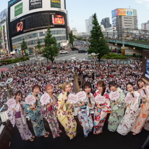 【オフィシャルレポ】私立恵比寿中学、結成15周年を祝う夏祭りゲリラライヴに3000人集結