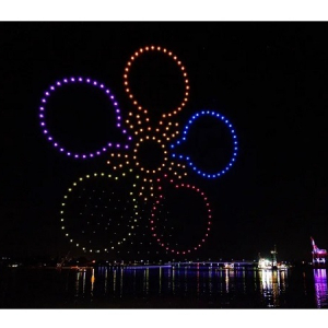 【石川県加賀市】花火や和太鼓とコラボ！「夜空舞う〜ドローン300機によるナイトショーと花火の共演」