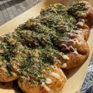 たこ焼き屋『たこば』が子供に10円でたこ焼きを売る→ 子供が100円で転売する→ 子供食堂中止に