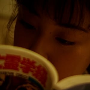 つのだじろう原作✕鶴田法男監督の幻のＪホラー『亡霊学級』予告編　復活上映で原作漫画グッズの先行販売も［ホラー通信］