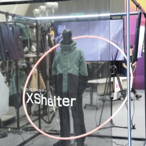 「外は寒いけれど電車内は暑い…」を解消する最高アイテム「XShelter」シリーズが登場！　「ワークマン」2024年秋冬新製品ラインナップ