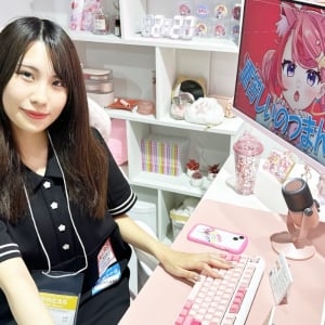 【TGS2024】Pixioブースレポート！カラーバリエーション豊富なモニターで宙星ぱるとコラボしたコーディネート展示