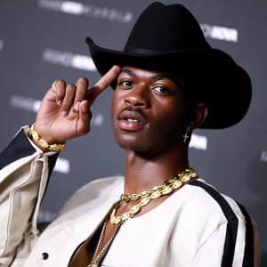 リル・ナズ・X、「Old Town Road」の歴代最長No.1記録を更新したケンドリック・ラマー／シャブージーを祝福