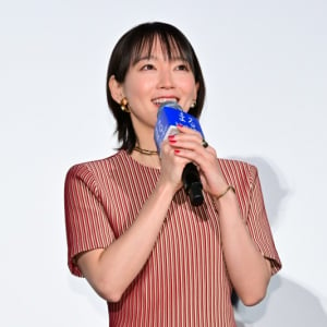 吉岡里帆、旅行先のタイで人生初スカイダイビング「飛んでいる時に気持ちが良い」