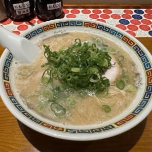 でぶちゃん・甲斐康太シェフがプロデュースする博多ラーメン店「博多ももちゃん」で食べてみた結果