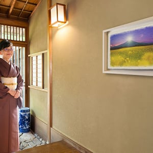 部屋に運気を呼び込む！風水インテリアアート・水晶入り「和紙の絵写真」販売開始