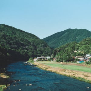 【岩手県旧川井村(宮古市)】内陸の緑豊かな朝の日常とともに