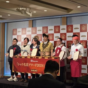 でぶちゃん！ ラーメン屋なのにシャウエッセンの「シャウ名店アワード2024」金賞受賞