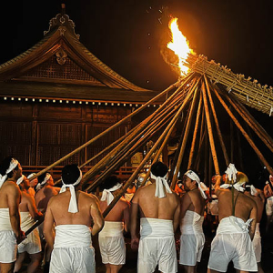 【福岡県筑後市】熊野神社で伝統の火祭り「鬼の修正会」を開催！鬼追い儀式で五穀豊穣・無病息災を願う