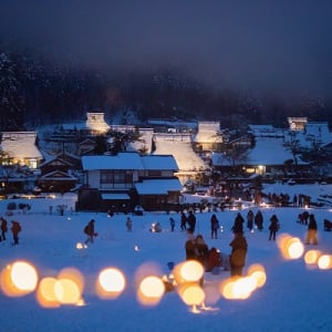 【京都府南丹市】美山かやぶきの里を灯籠の光で彩る「雪灯廊」を開催！幻想的な景観を楽しもう