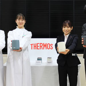 サーモス THERMOS 真空断熱スープジャーで健康あったかモバイルごはん！ 野菜 タンパク質 炭水化物をコスパ良＆栄養まるっとどこでも熱々うま旨メニューに！ 女子栄養大学もイチ推し