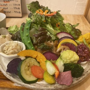 【福岡県糸島市】旬の野菜が主役！「jajacafe（ジャジャカフェ）」の週替わりランチを味わう【ガジェ通糸島編集部】