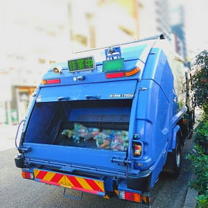 お笑い芸人・HEY！たくちゃんさんが「海外からの移住者のゴミの出し方」に苦言 / ほんとに酷い