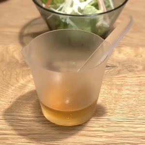 油汚れがするっと落ちるカップで「スーパーのドレッシング」やめられました