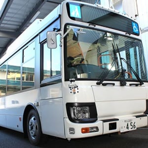 埼玉工業大学 “動く教材” 自動運転AIバスの技術を大進化させた新型路線バスがみえてきた！ AI人材育成と実学を担う後付け自動化システムが実証実験を重ね社会実装フェーズへ