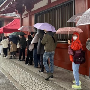 今年も浅草寺で“FREE ICE”！ 森永製菓がチョコモナカジャンボを2.5万個無償配布