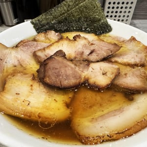 ラーメン屋「手打ち 蓮」のチャーシュー麺がやんごとなきウマさ / どうしてこんなにウマイのか