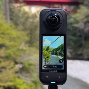 Insta360のフラッグシップ360°アクションカメラ「Insta360 X5」レビュー　低照度にも強い高画質と動画編集ワークフローの進化に注目