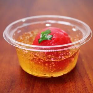 セブンイレブン「丸ごとトマトのサラダ ～だしジュレ仕立て～」が美しすぎて心から感動