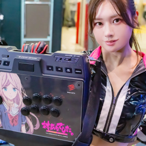 【EVO Japan 2025】MadCatzブースレポート！コラボデザインのアケコンやオリジナルTシャツの販売も！
