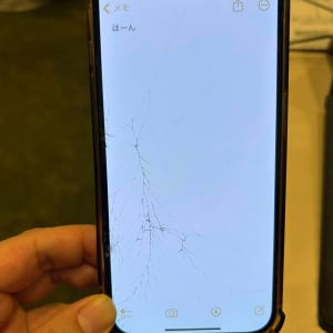 iPhoneの画面を割って修理代5万円超のはずが……！？　ソフトバンクの「あんしん保証パック」で命拾いどころか得した話
