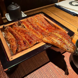 鹿児島産「太鰻」を丸々一尾使用の鰻重が5900円→3900円！　赤坂の「丸壱富士」